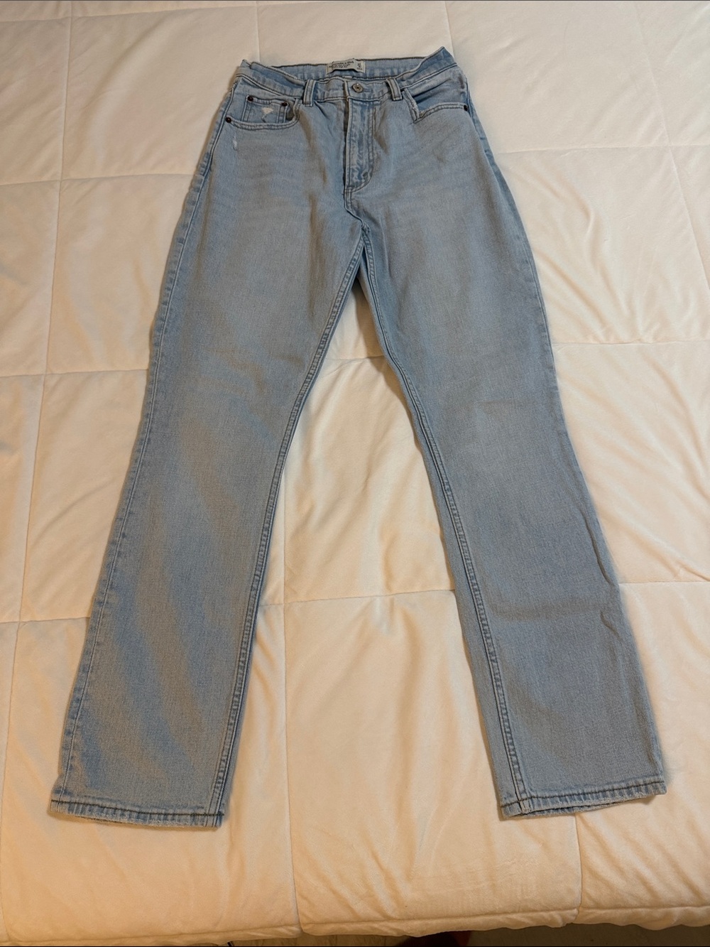 Abercrombie & Fitch Curve Love 90s Slim Straight Ultra High Rise